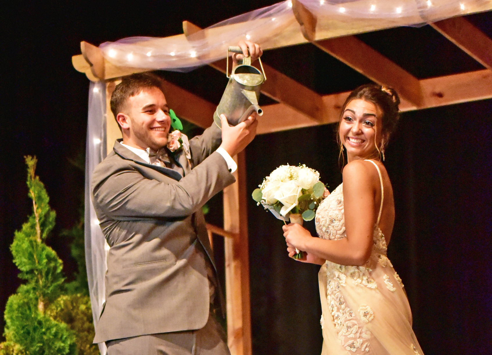 050419_gal_buenaprom 89